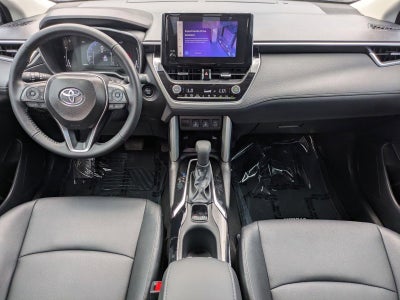 2025 Toyota Corolla Cross XLE 2WD (Natl)