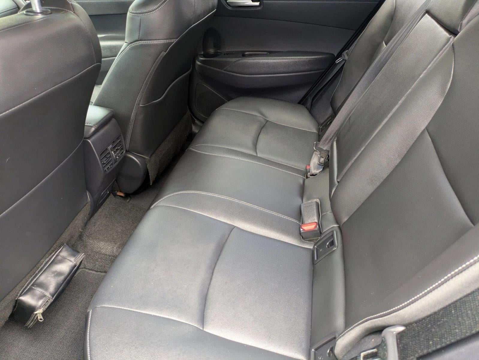 2025 Toyota Corolla Cross XLE 2WD (Natl)