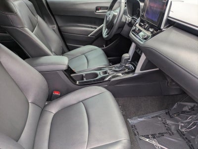 2025 Toyota Corolla Cross XLE 2WD (Natl)