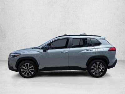 2025 Toyota Corolla Cross XLE 2WD (Natl)