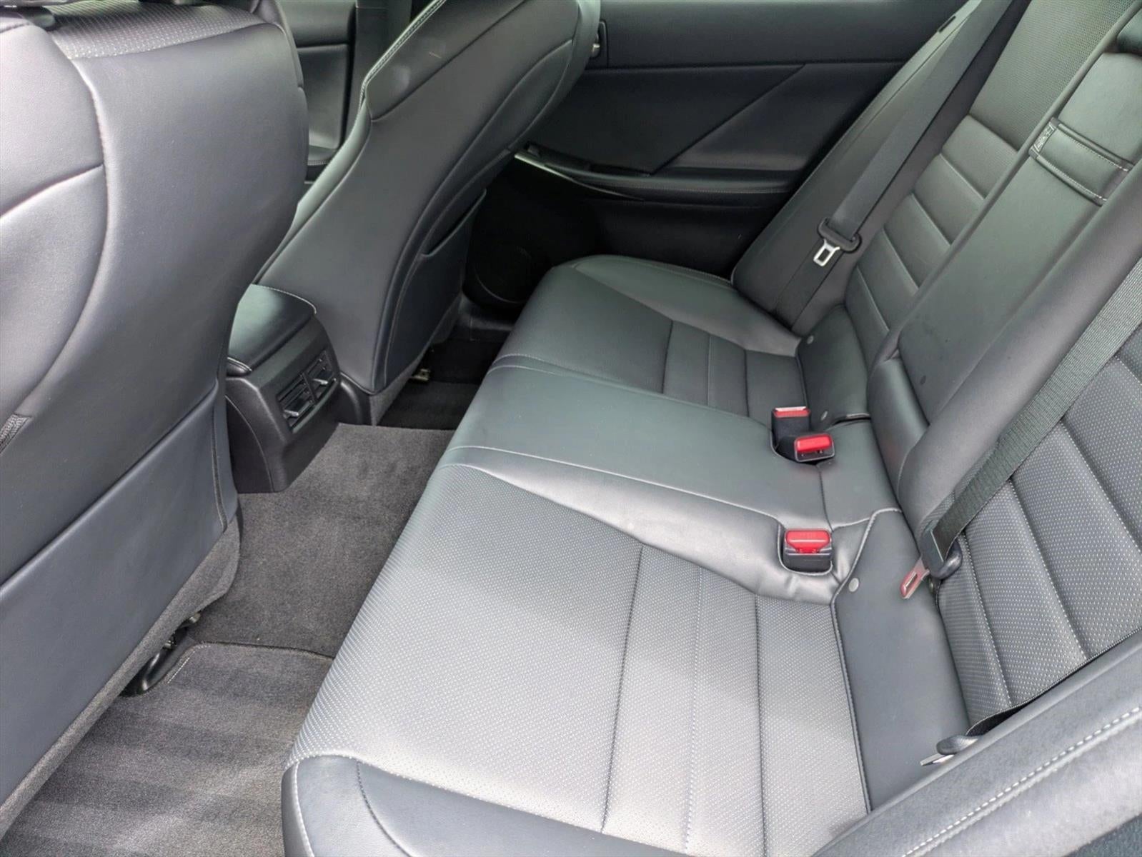 2023 Lexus IS 350 F SPORT RWD