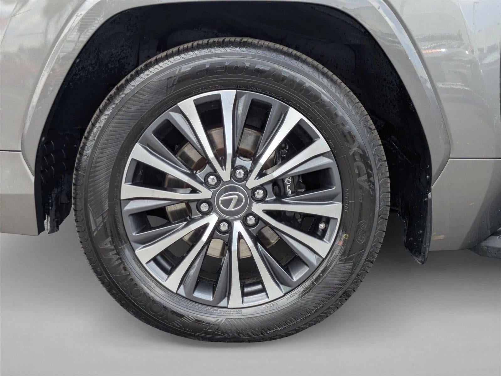2023 Lexus LX 600 Premium 4WD