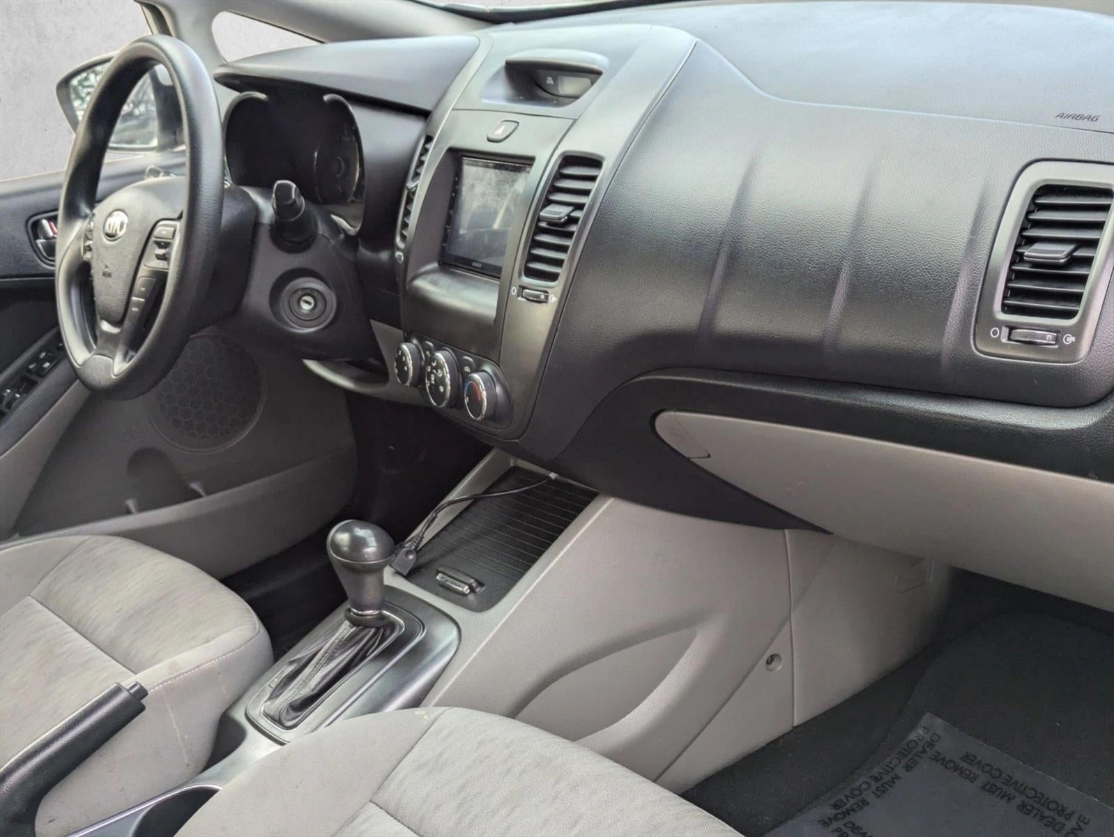 2015 Kia Forte 4dr Sdn Auto LX