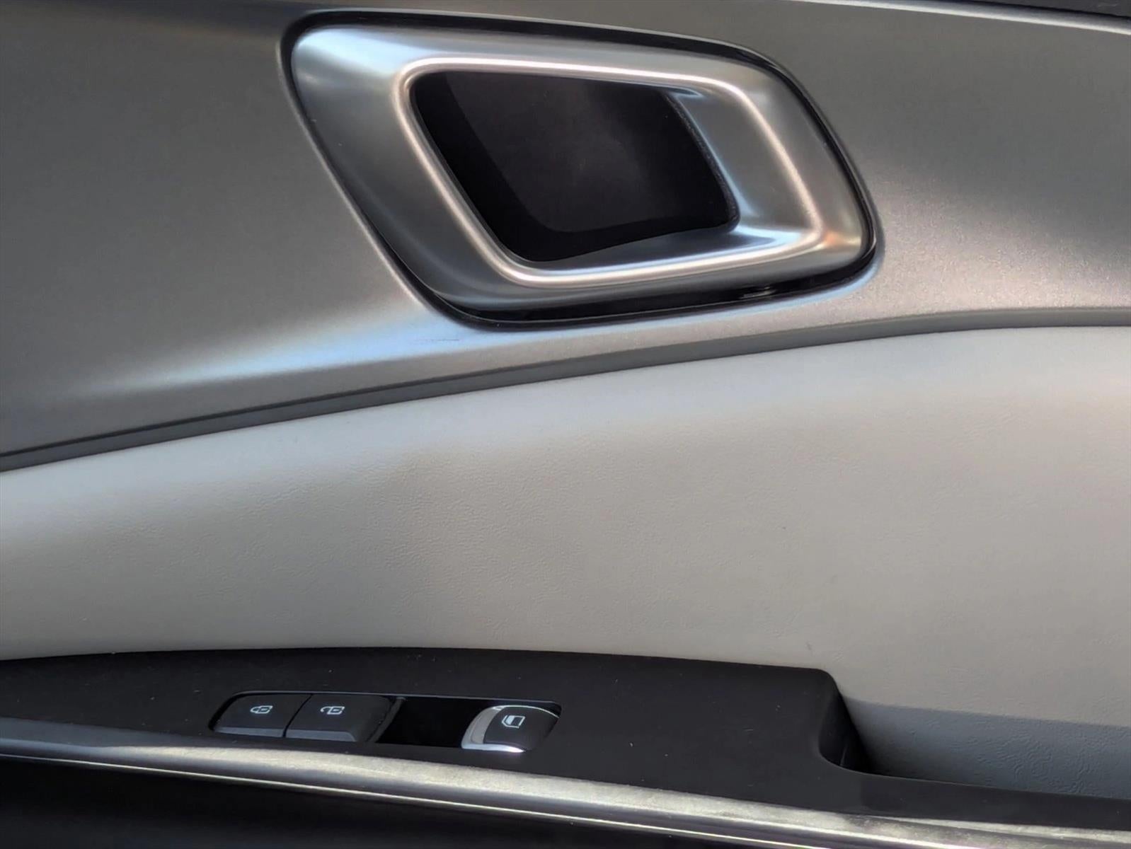 2024 Kia Carnival LX FWD w/Seat Pkg
