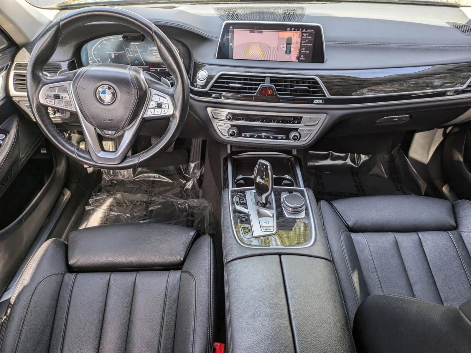 2020 BMW 745e xDrive iPerformance Plug-In Hybrid