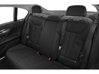 2020 BMW 745e xDrive iPerformance Plug-In Hybrid