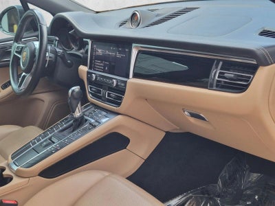 2021 Porsche Macan AWD