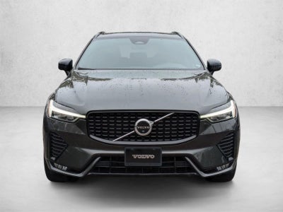 2022 Volvo XC60 B5 AWD R-Design