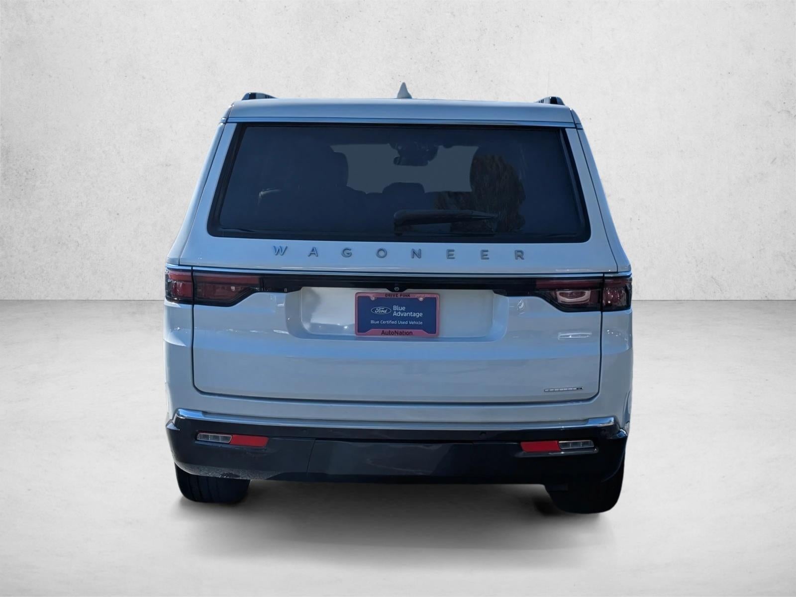 2022 Jeep Wagoneer Series II 4x2