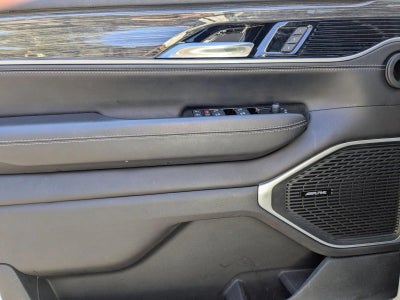 2022 Jeep Wagoneer Series II 4x2