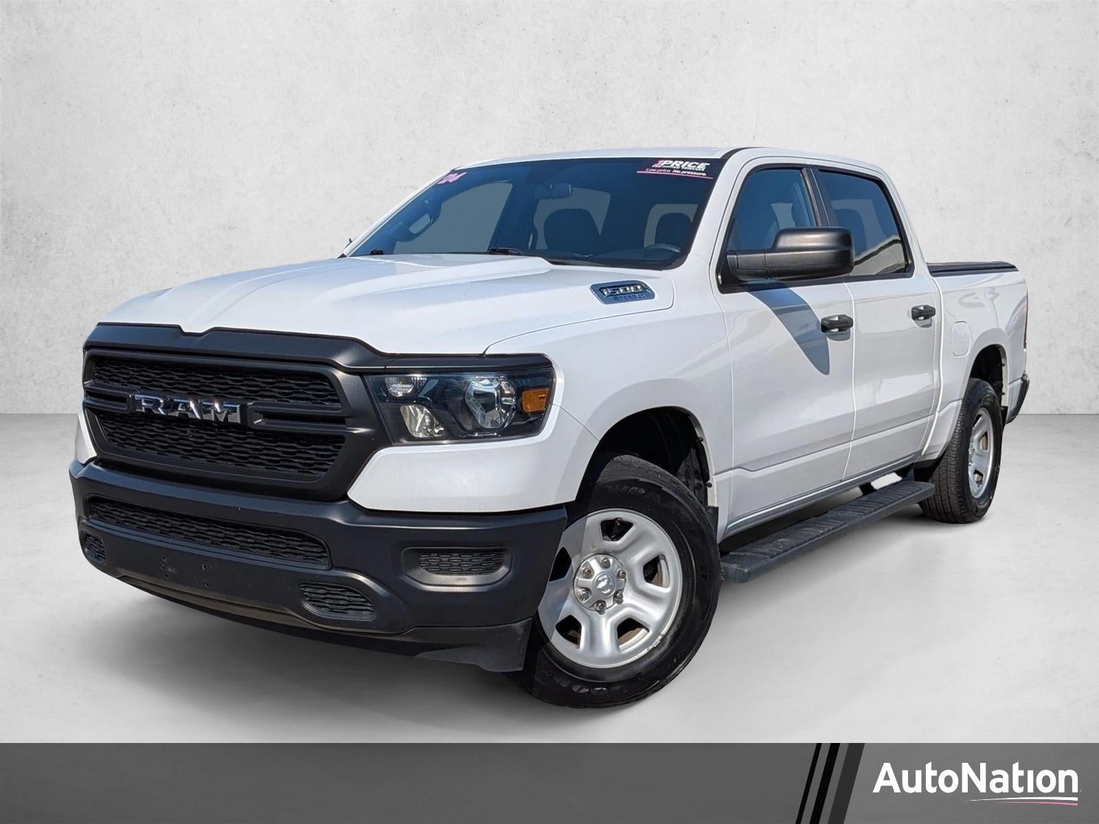 2024 RAM 1500 Tradesman 4x4 Crew Cab 5'7" Box