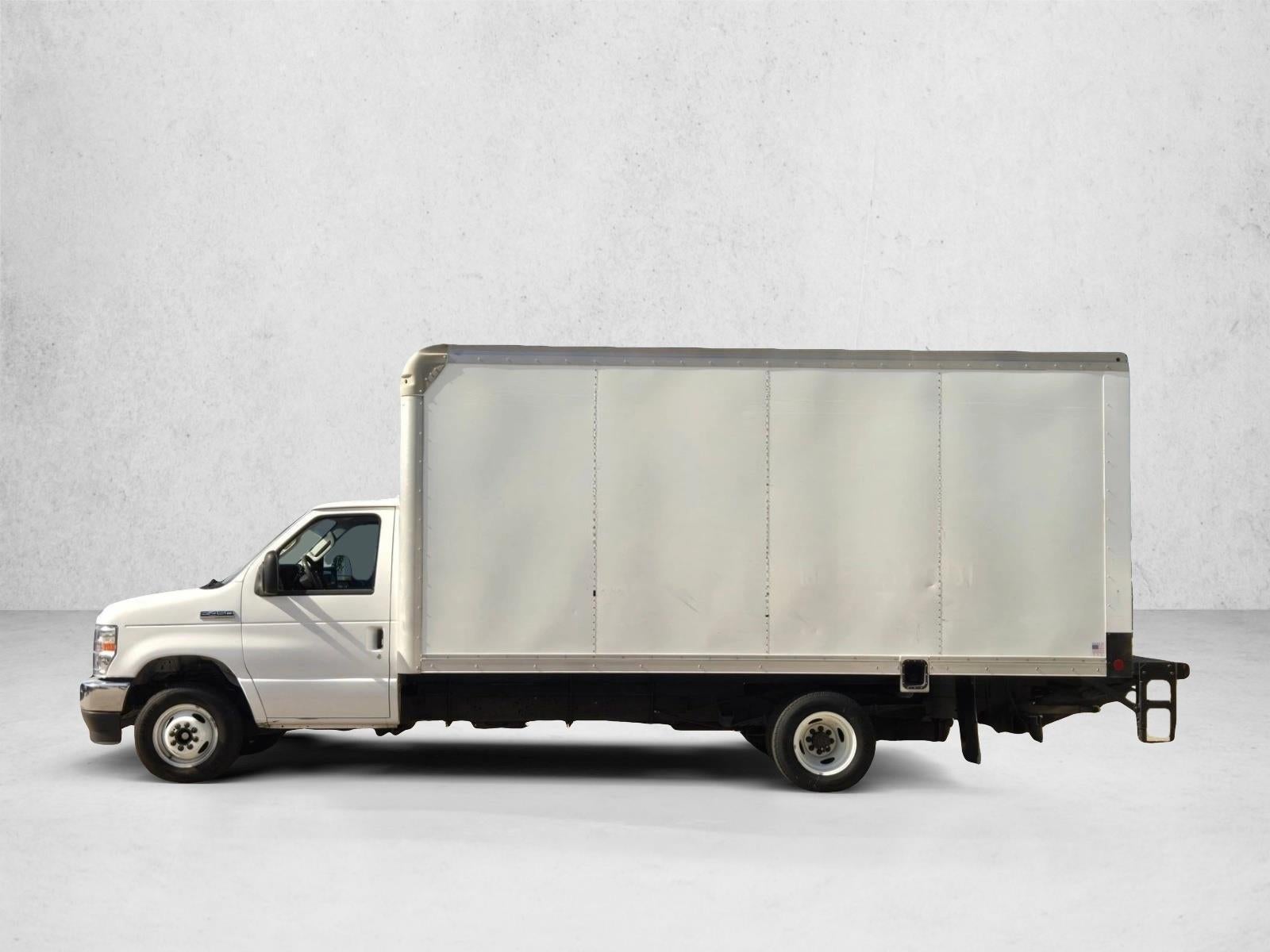 2021 Ford E-Series Cutaway E-450 DRW 158" WB