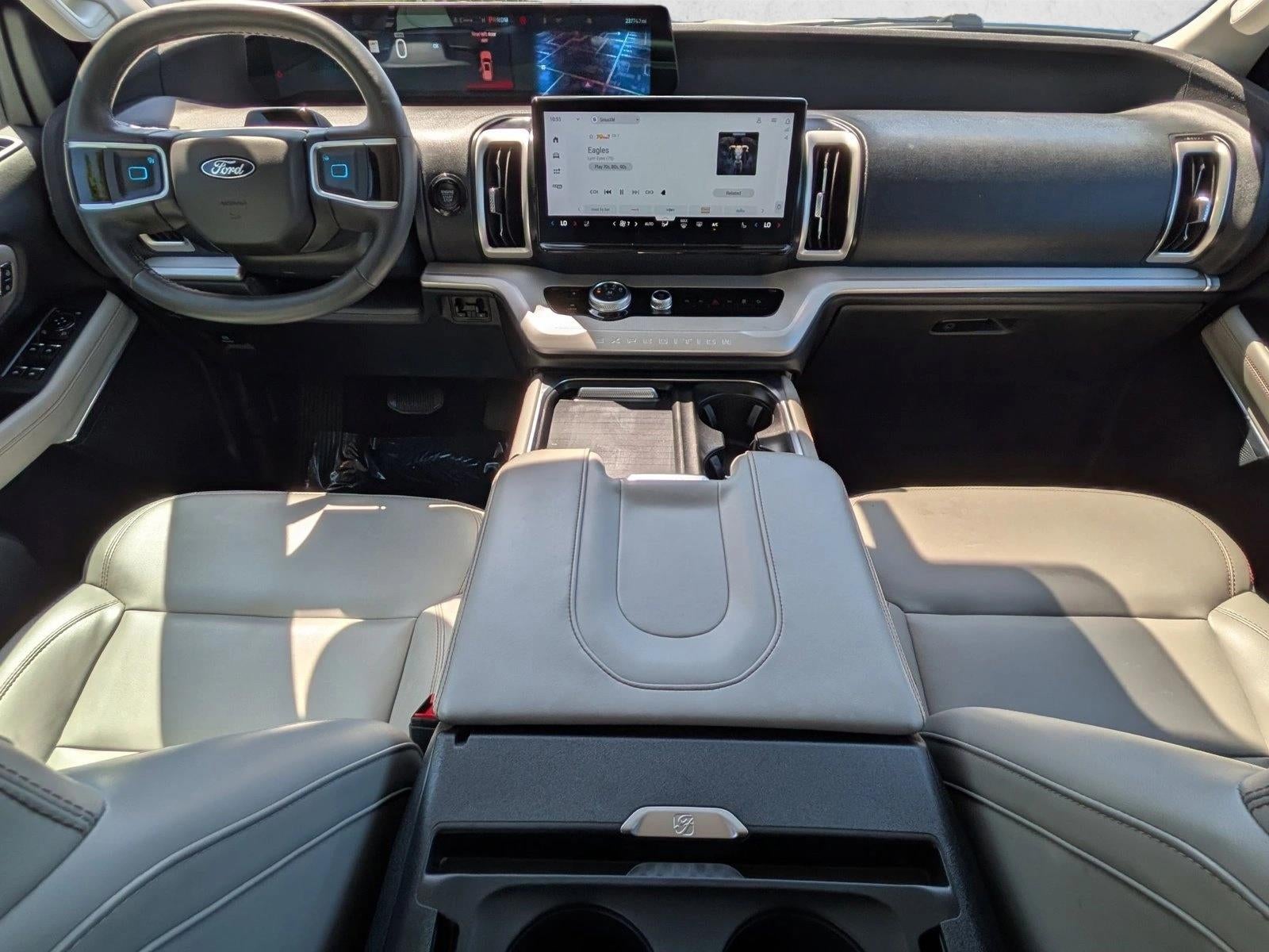 2025 Ford Expedition Max Active 4x4