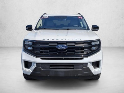 2025 Ford Expedition Max Active 4x4
