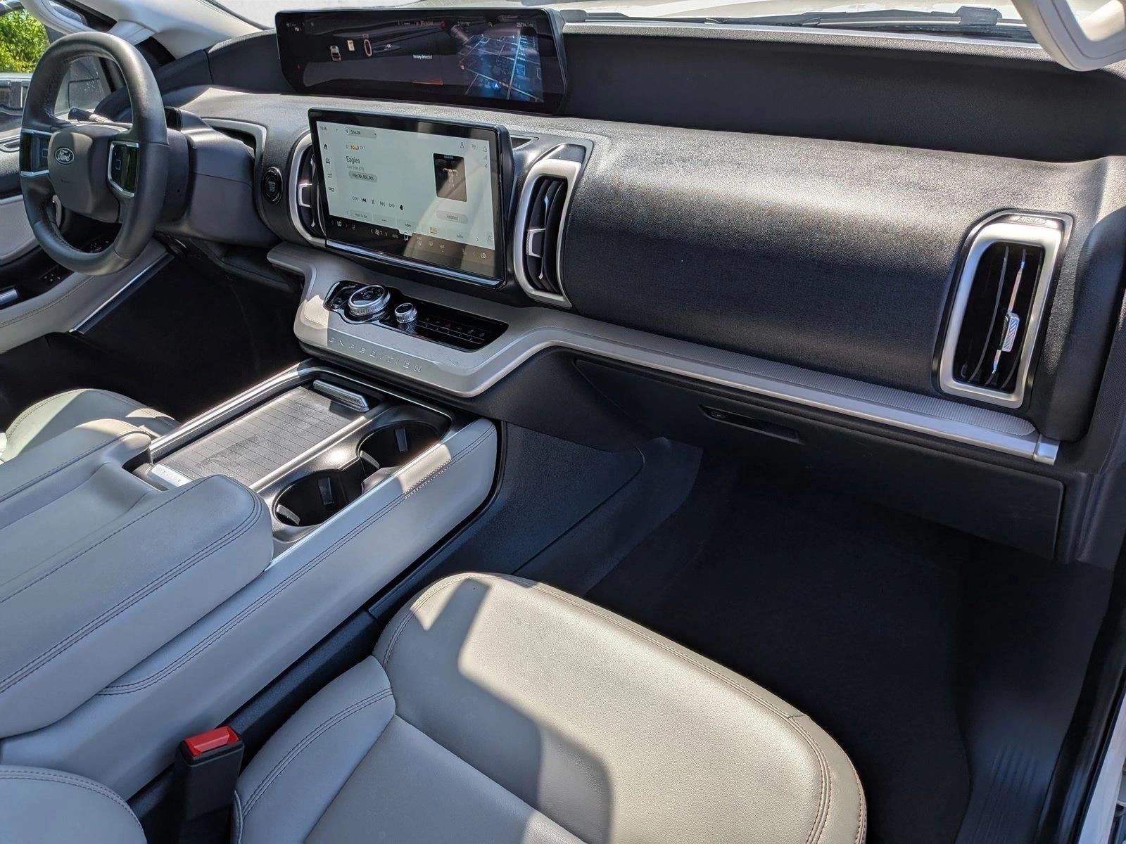 2025 Ford Expedition Max Active 4x4