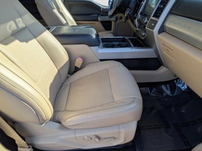 2019 Ford Super Duty F-250 SRW LARIAT 4WD Crew Cab 6.75' Box