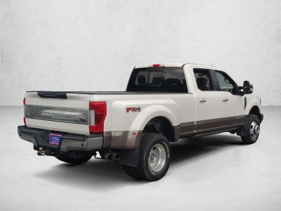 2019 Ford Super Duty F-350 DRW King Ranch 4WD Crew Cab 8' Box