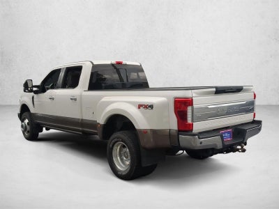 2019 Ford Super Duty F-350 DRW King Ranch 4WD Crew Cab 8' Box