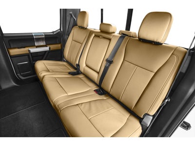 2022 Ford Super Duty F-350 DRW LARIAT 4WD Crew Cab 8' Box