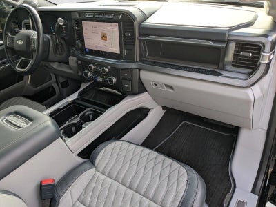 2024 Ford Super Duty F-450 DRW Limited 4WD Crew Cab 8' Box