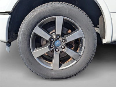 2015 Ford F-150 4WD SuperCrew 5-1/2 Ft Box Lariat