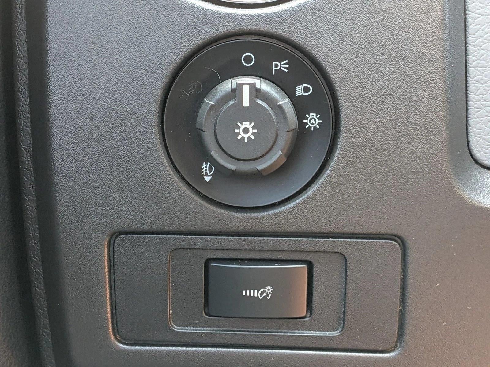 2013 Ford F-150 2WD SuperCab 6-1/2 Ft Box XLT