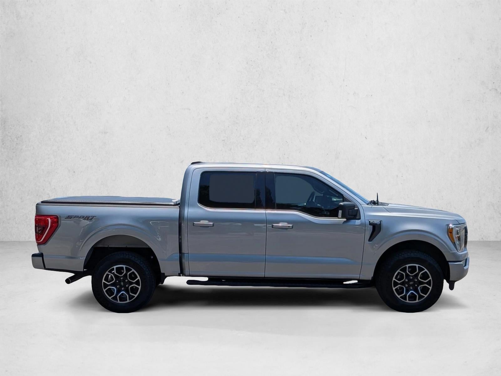 2023 Ford F-150 XLT 4WD SuperCrew 5.5' Box