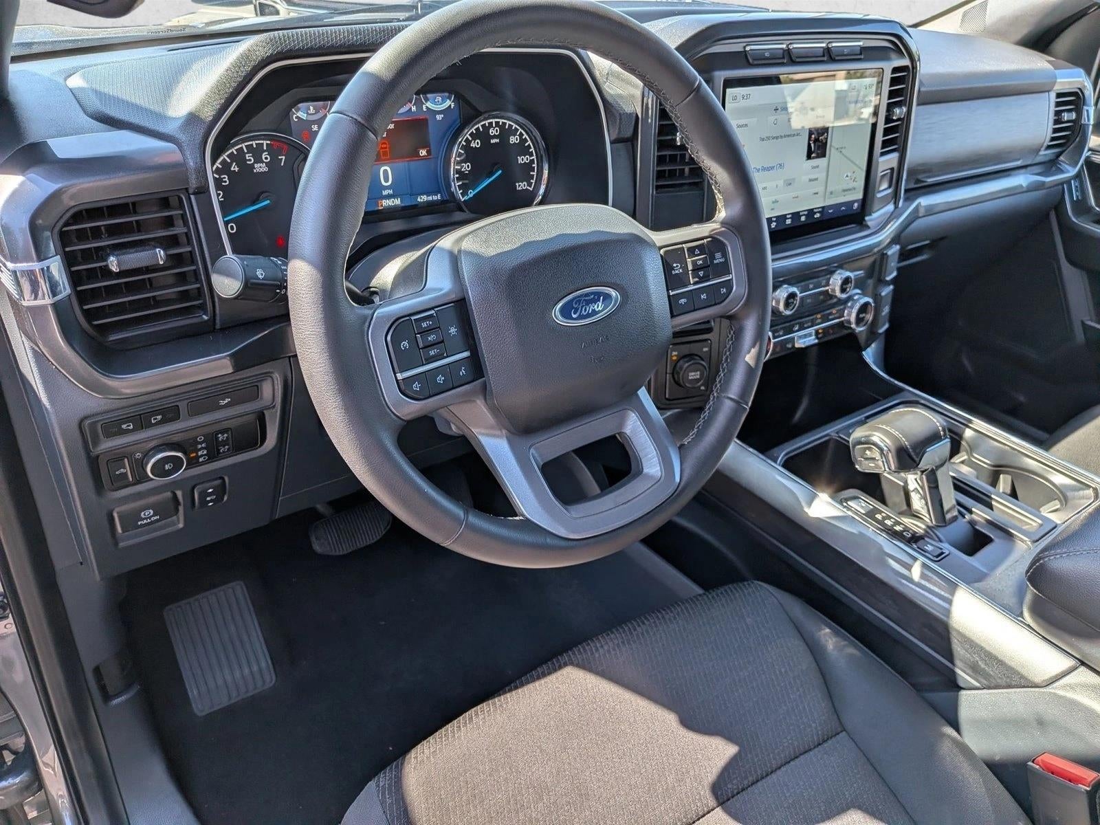 2023 Ford F-150 XLT 4WD SuperCrew 5.5' Box