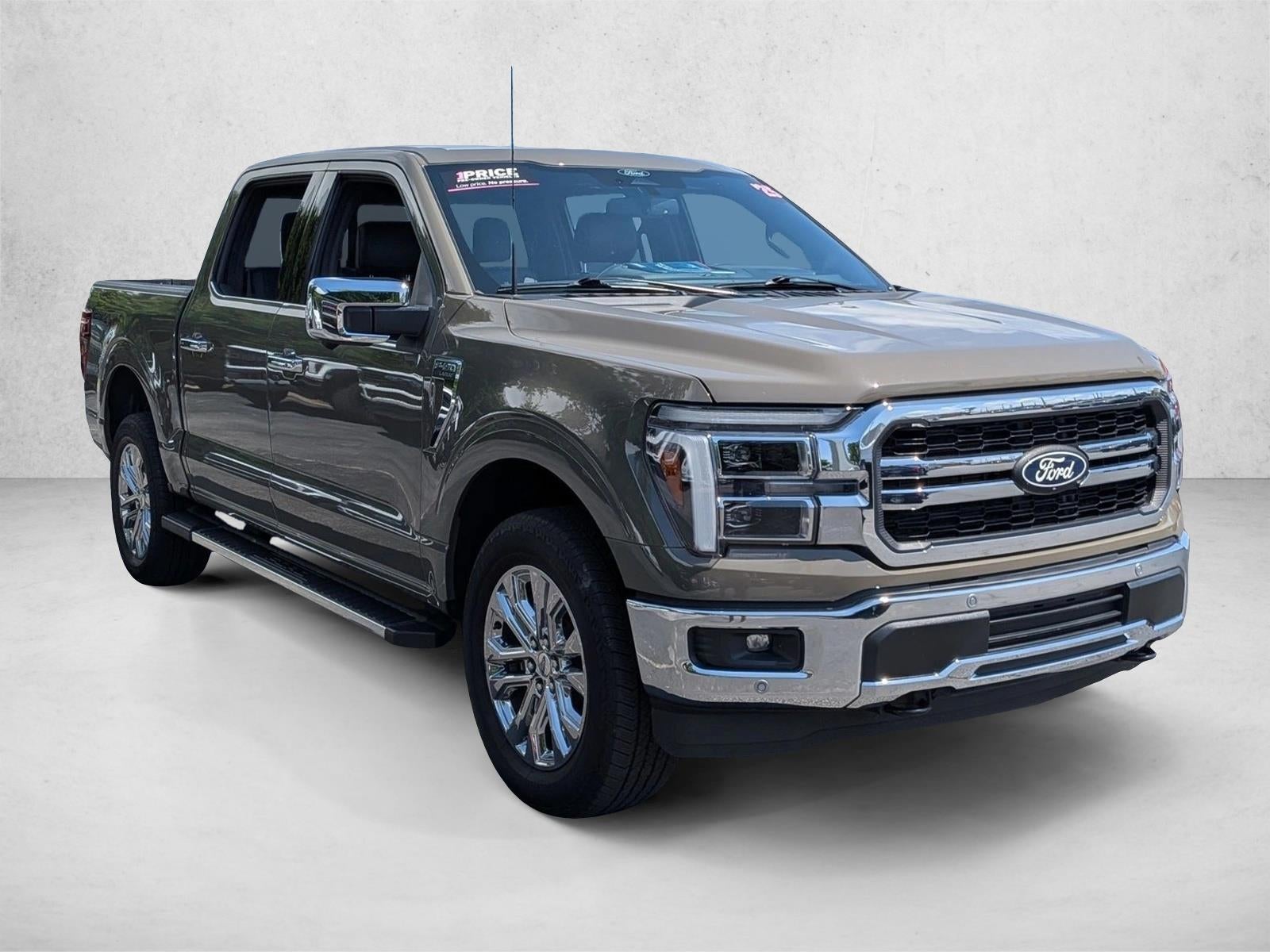 2025 Ford F-150 LARIAT 4WD SuperCrew 5.5' Box