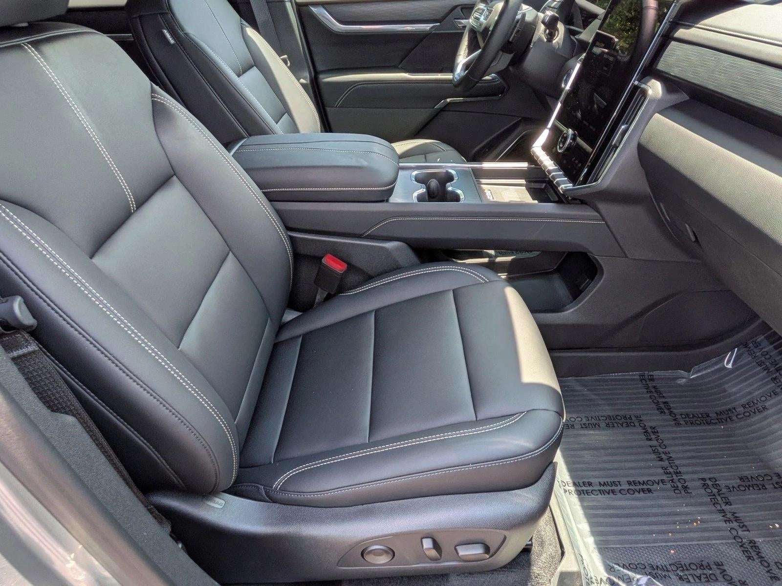 2026 GMC Acadia AWD Elevation