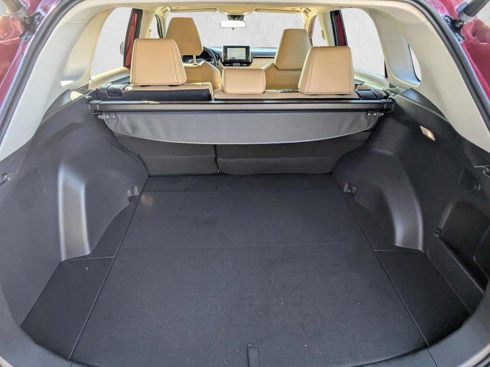 2023 Toyota RAV4 XLE Premium AWD (Natl)