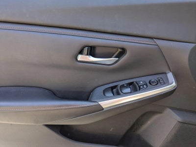 2023 Nissan Sentra SR CVT