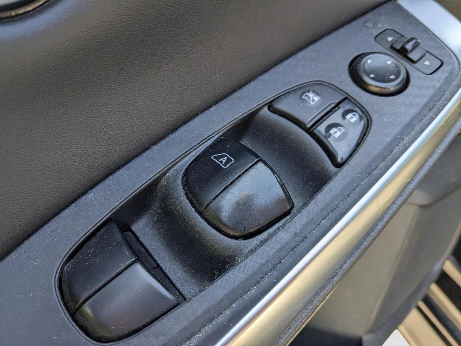 2023 Nissan Sentra SR CVT