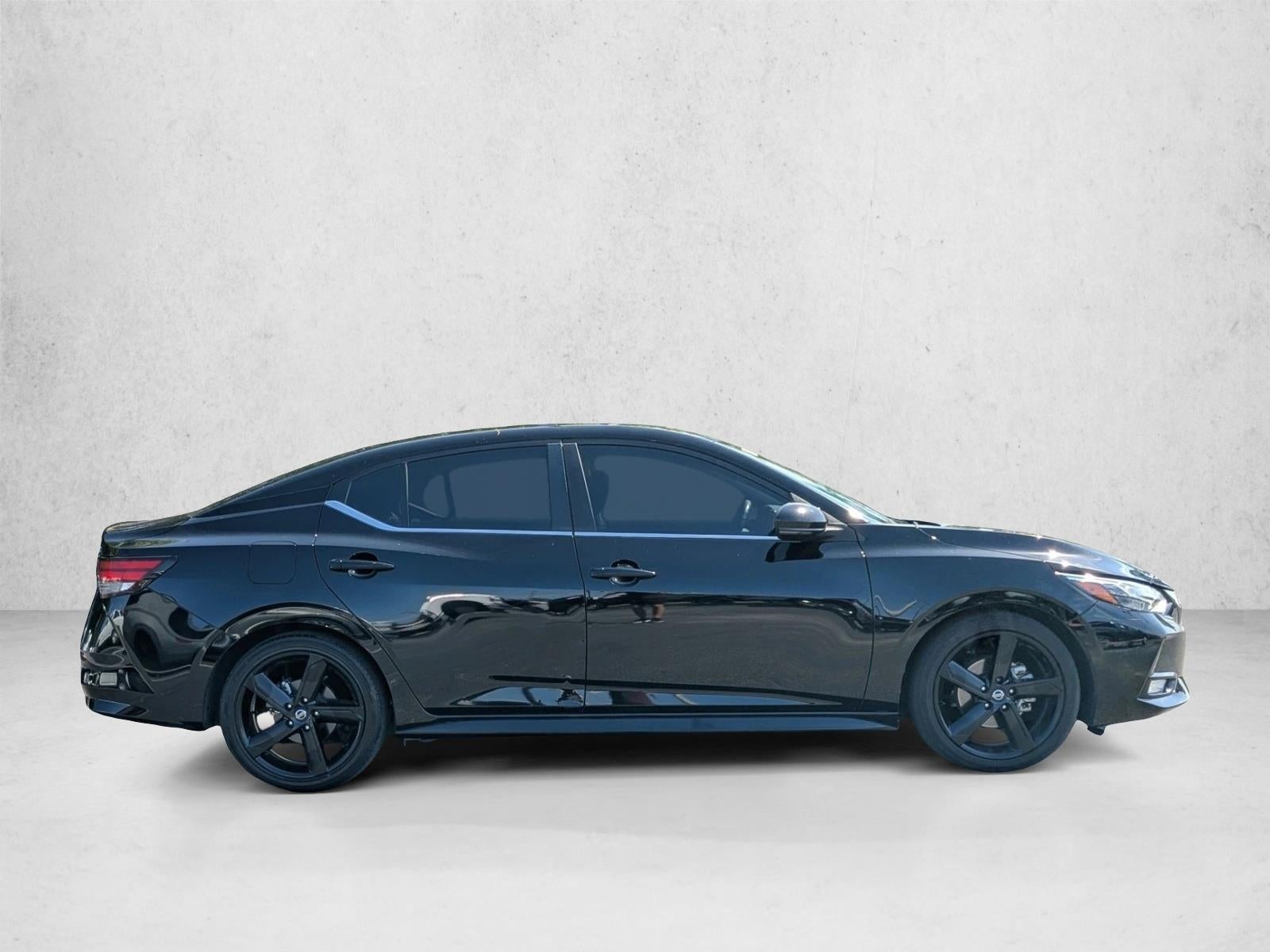 2023 Nissan Sentra SR CVT