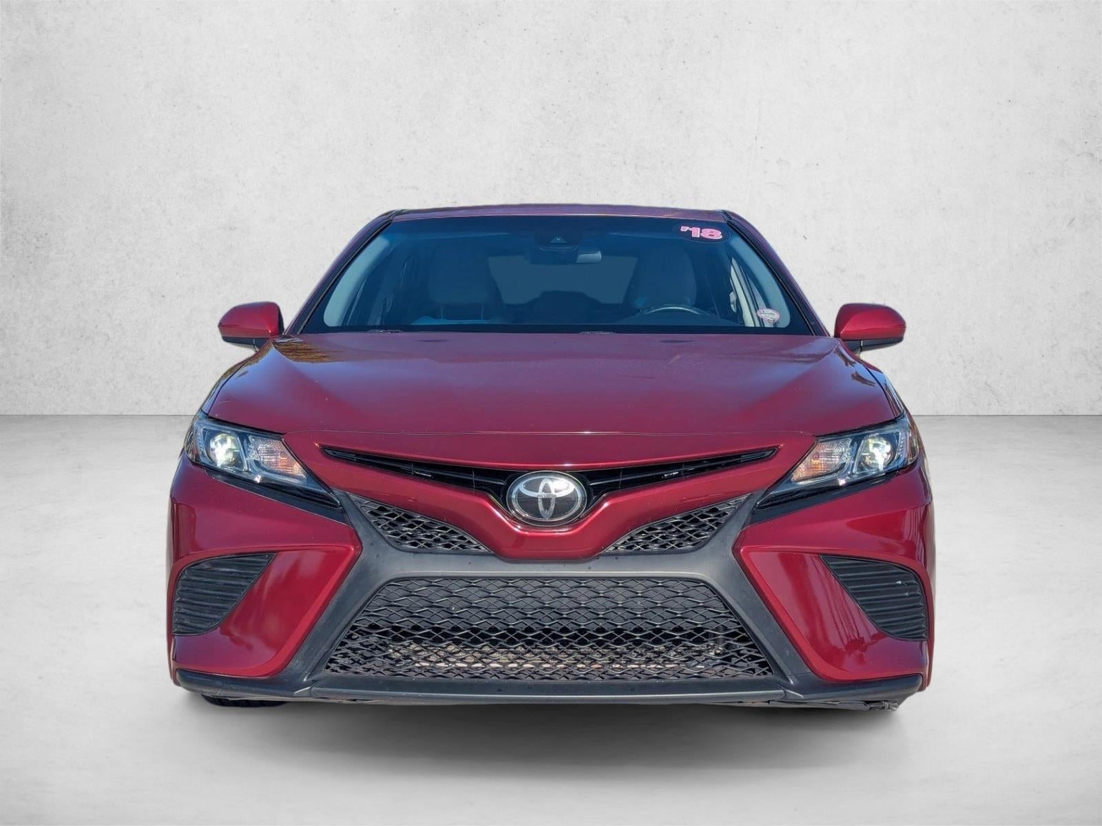 2018 Toyota Camry SE Auto (SE)