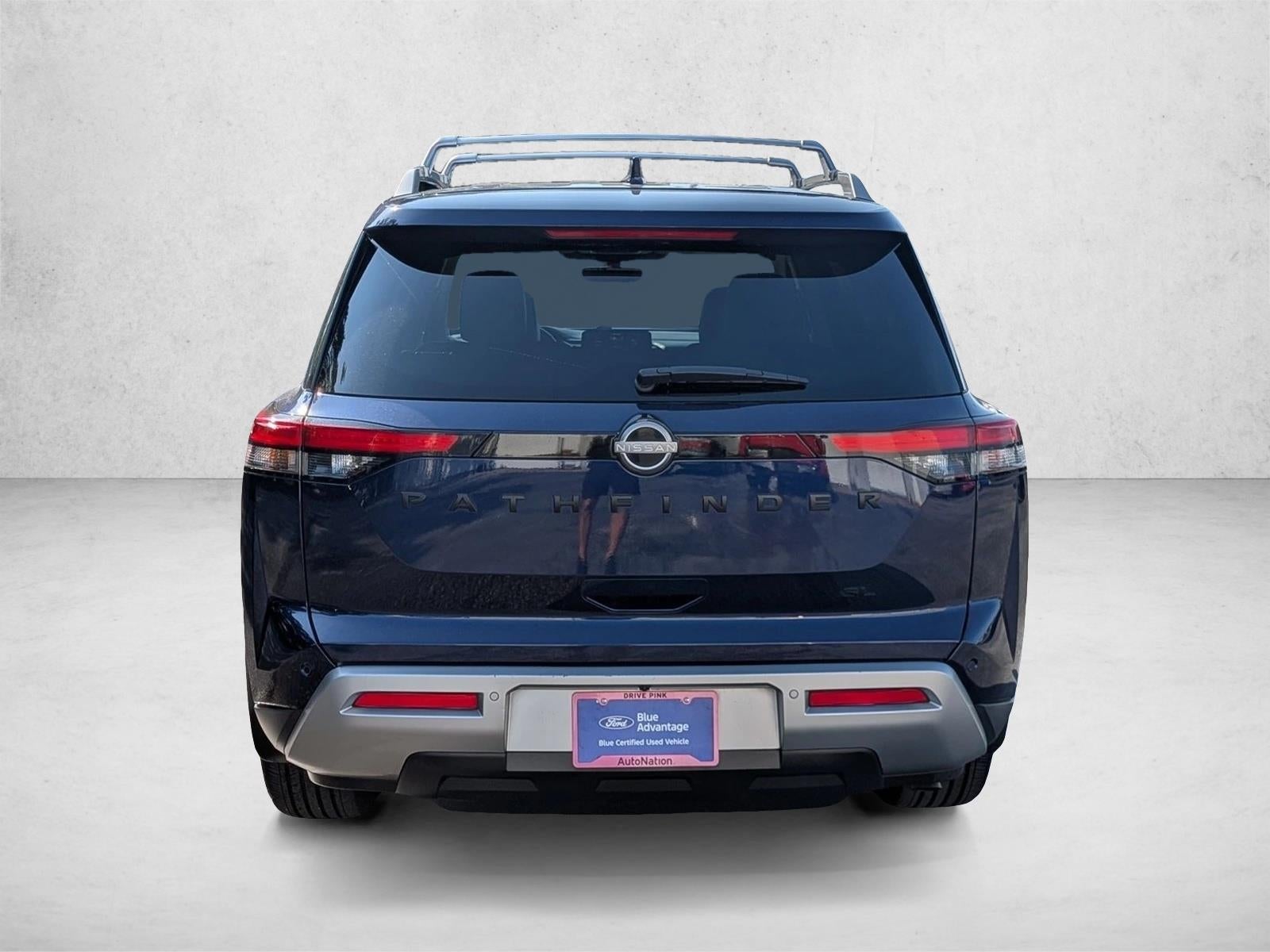 2023 Nissan Pathfinder SL 2WD