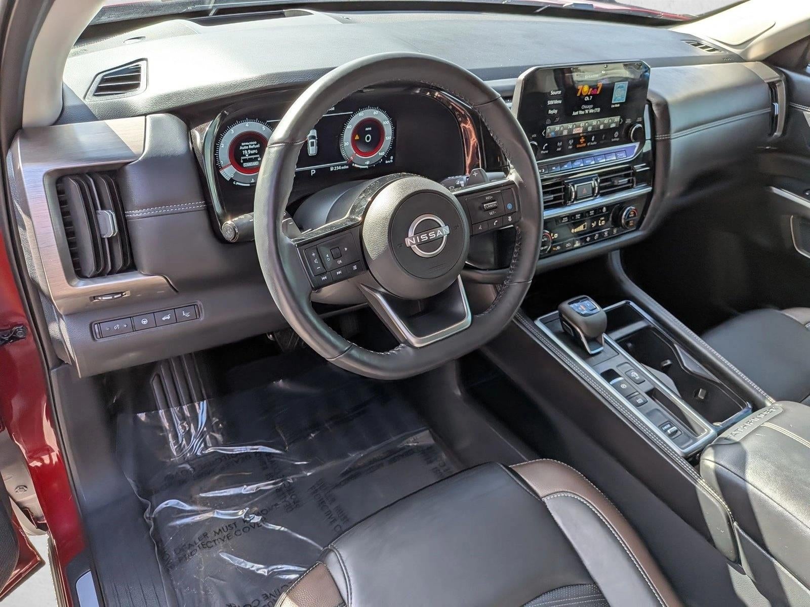 2024 Nissan Pathfinder Platinum 2WD