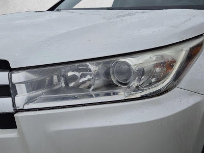 2017 Toyota Highlander Hybrid LE V6 AWD (Natl)