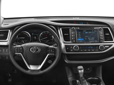 2017 Toyota Highlander Hybrid LE V6 AWD (Natl)