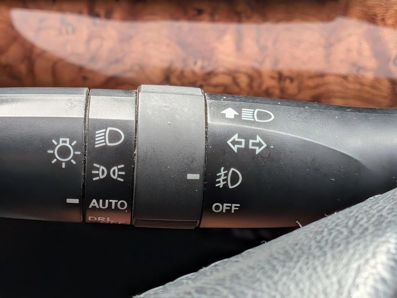 2019 Toyota Tundra 4WD 4WD 1794 Edition CrewMax 5.5' Bed 5.7L (Natl)