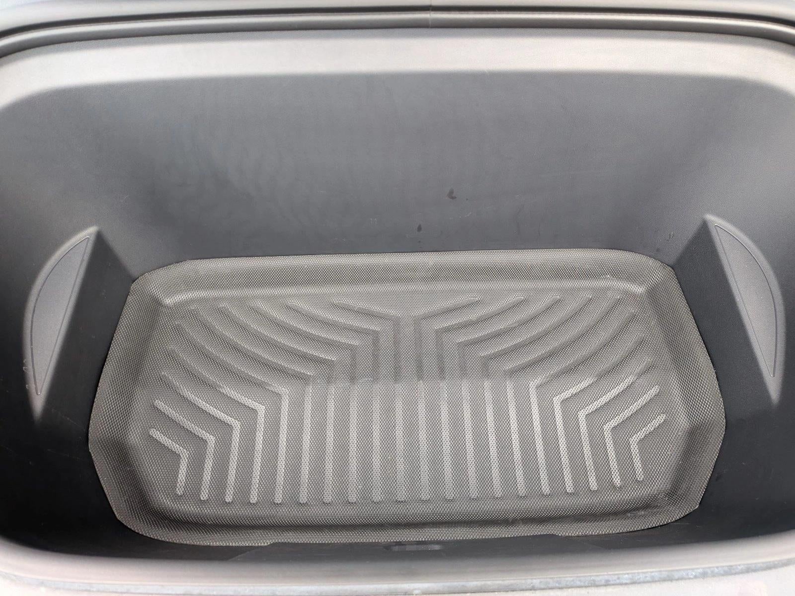 2024 Tesla Model Y Long Range AWD