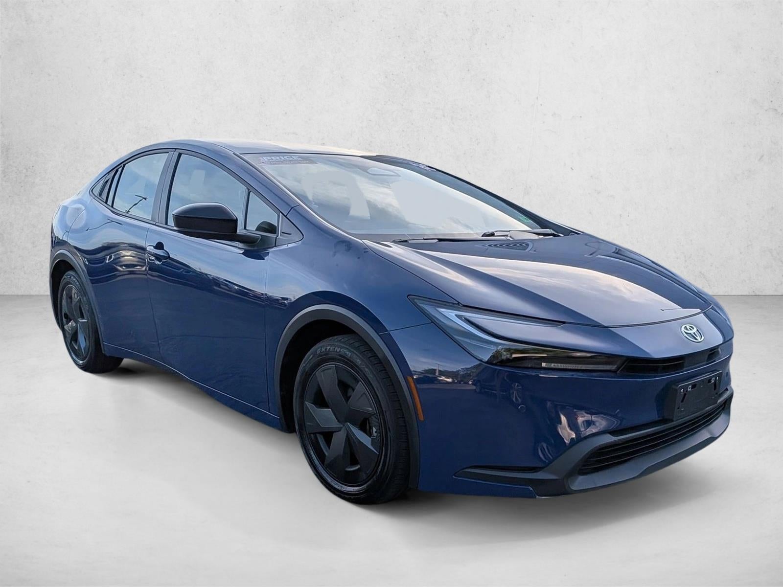2025 Toyota Prius LE (Natl)