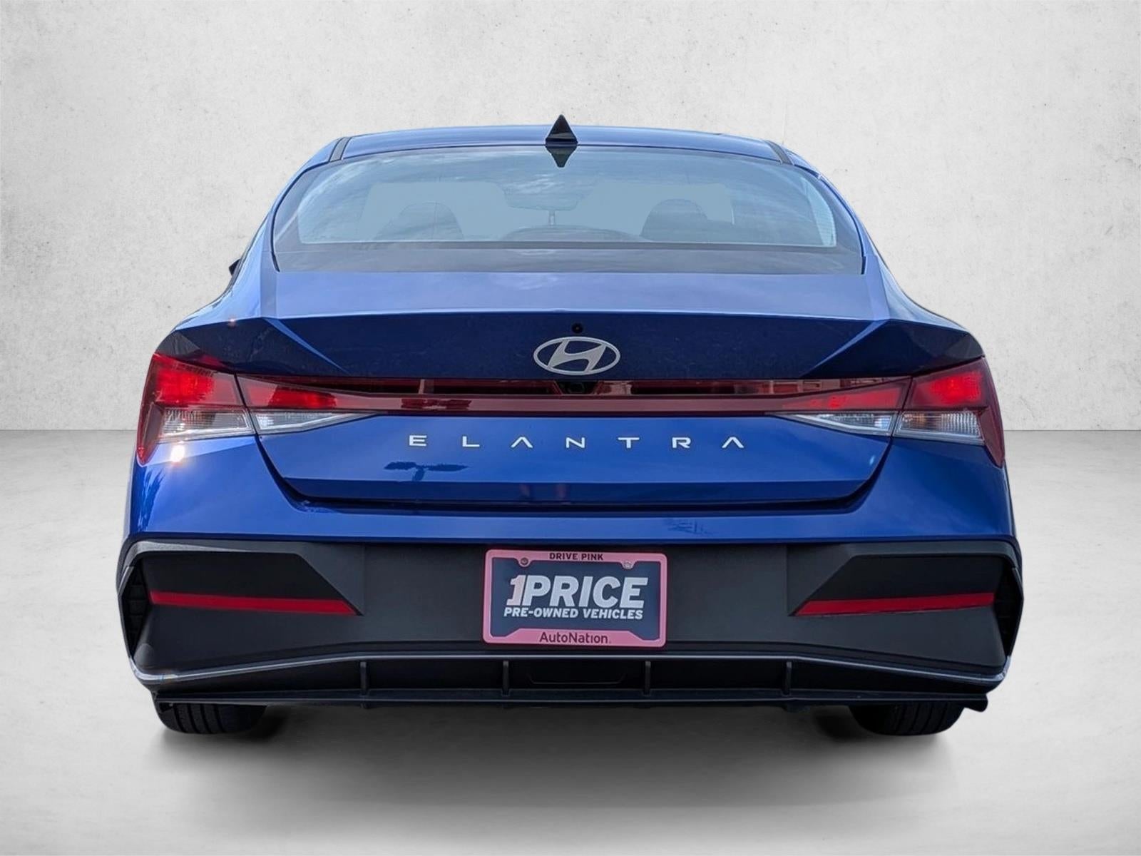 2024 Hyundai ELANTRA SEL IVT