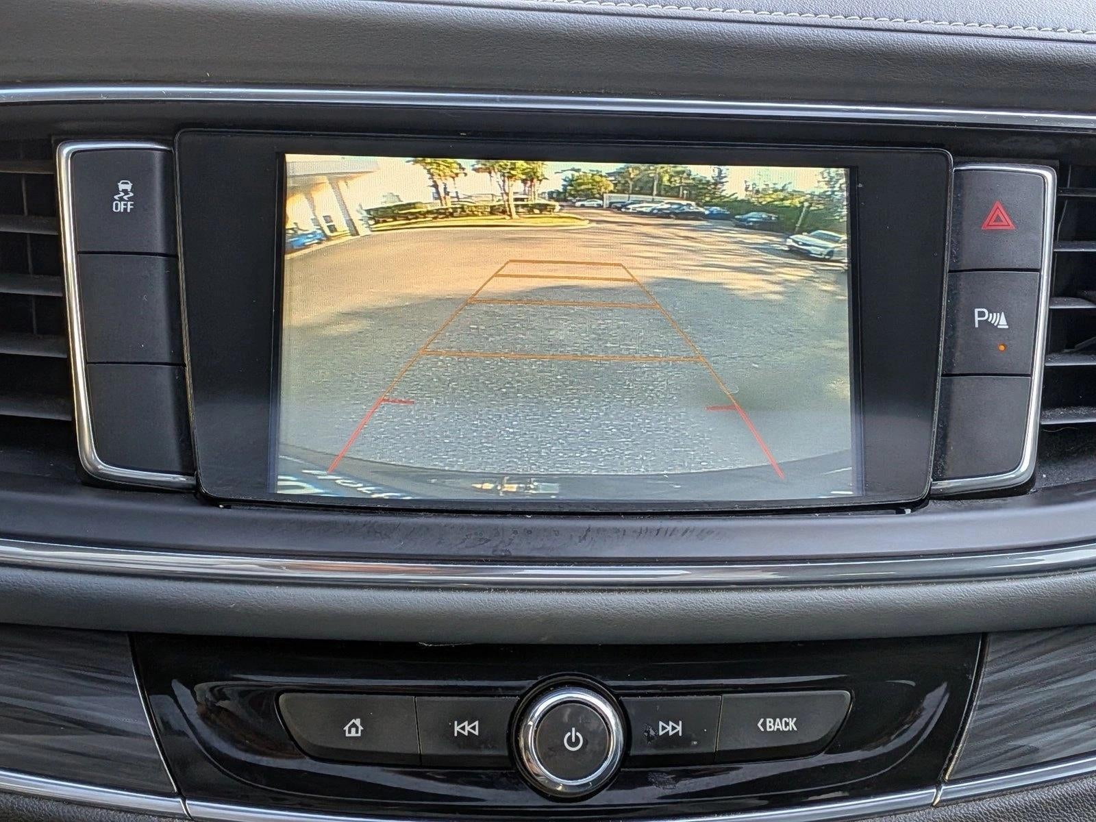 2019 Buick Enclave Essence FWD
