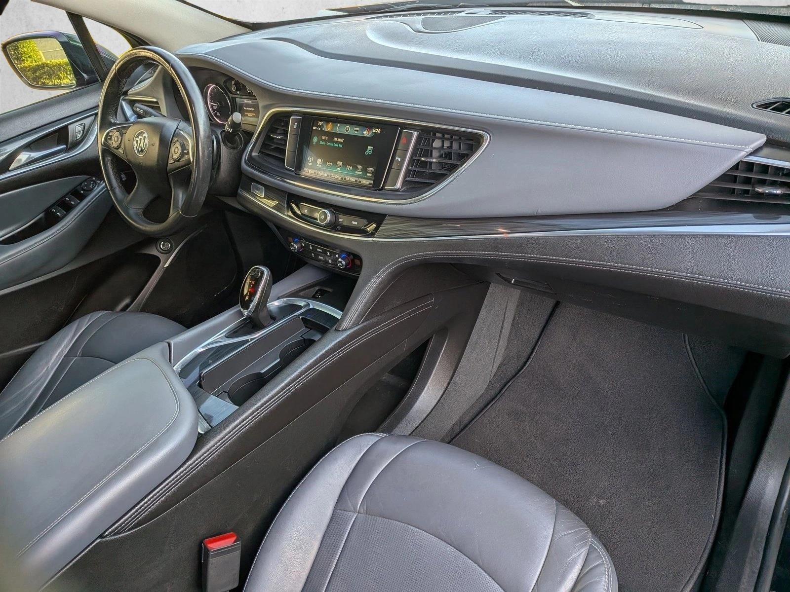 2019 Buick Enclave Essence FWD