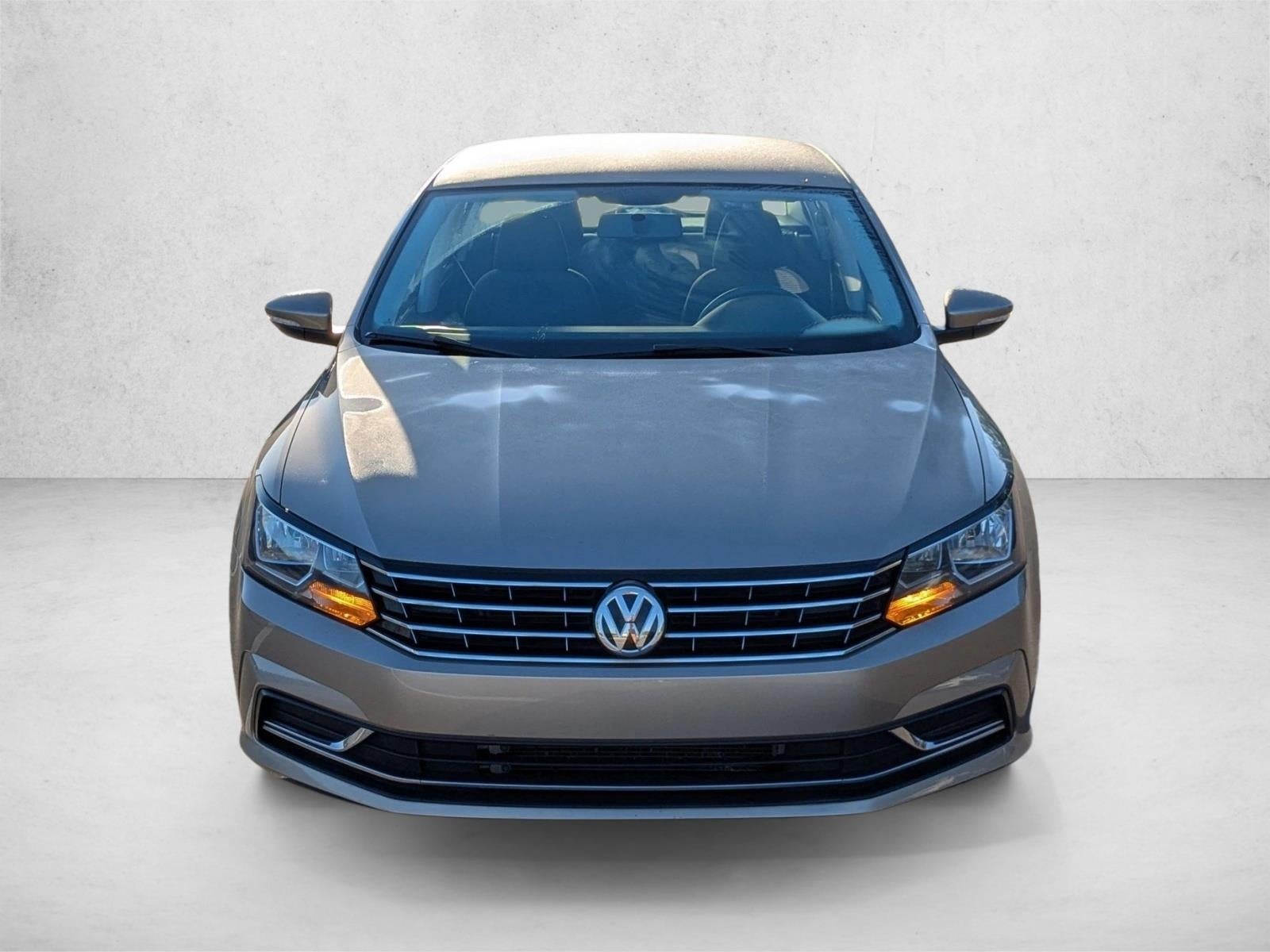 2017 Volkswagen Passat 1.8T S Auto