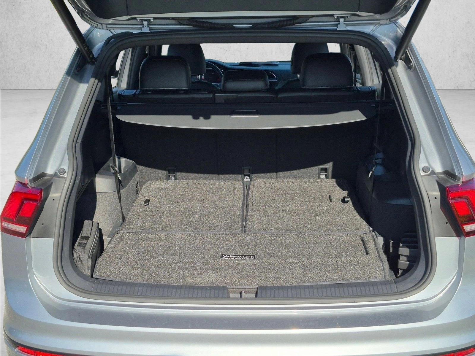 2023 Volkswagen Tiguan 2.0T SE R-Line Black FWD