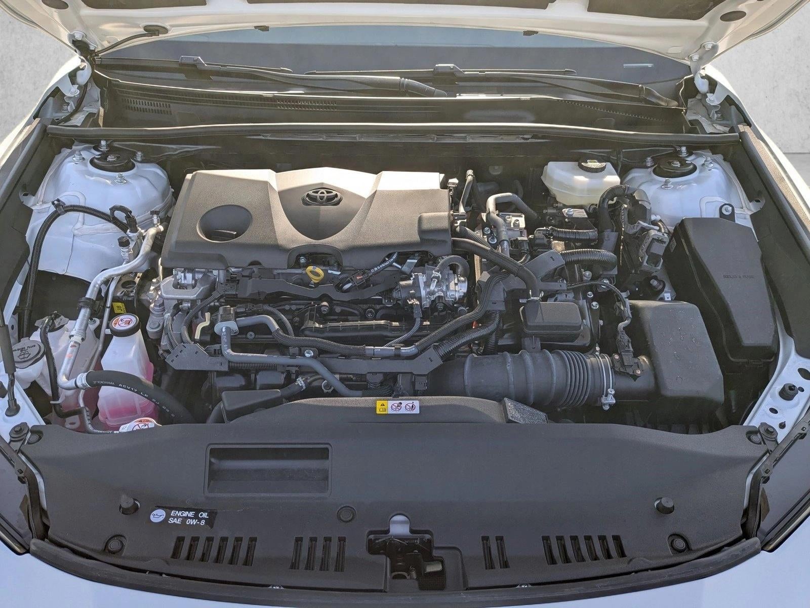2025 Toyota Camry LE (SE)