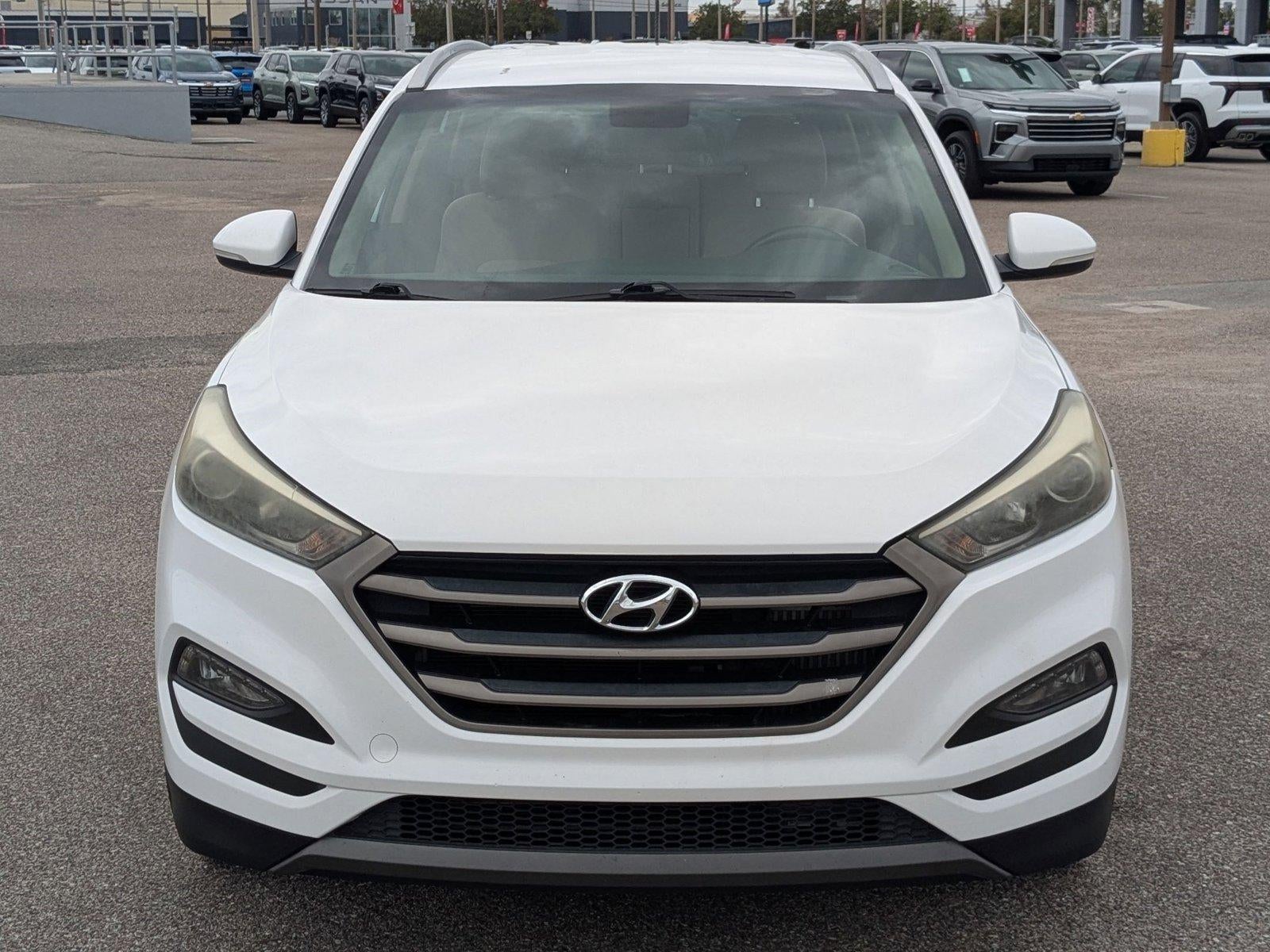 2016 Hyundai TUCSON FWD 4dr Sport w/Beige Int