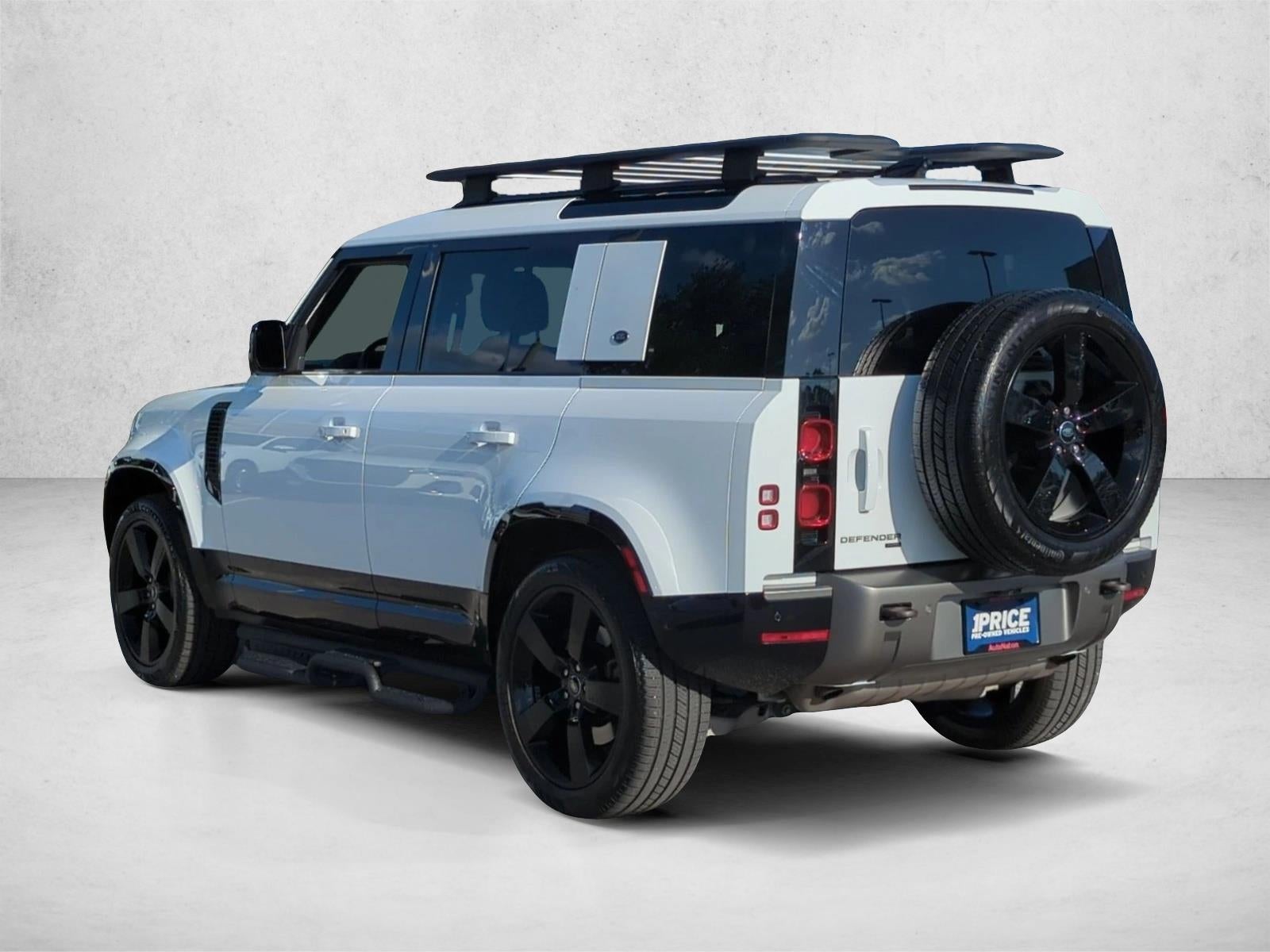 2022 Land Rover Defender 110 X-Dynamic SE AWD
